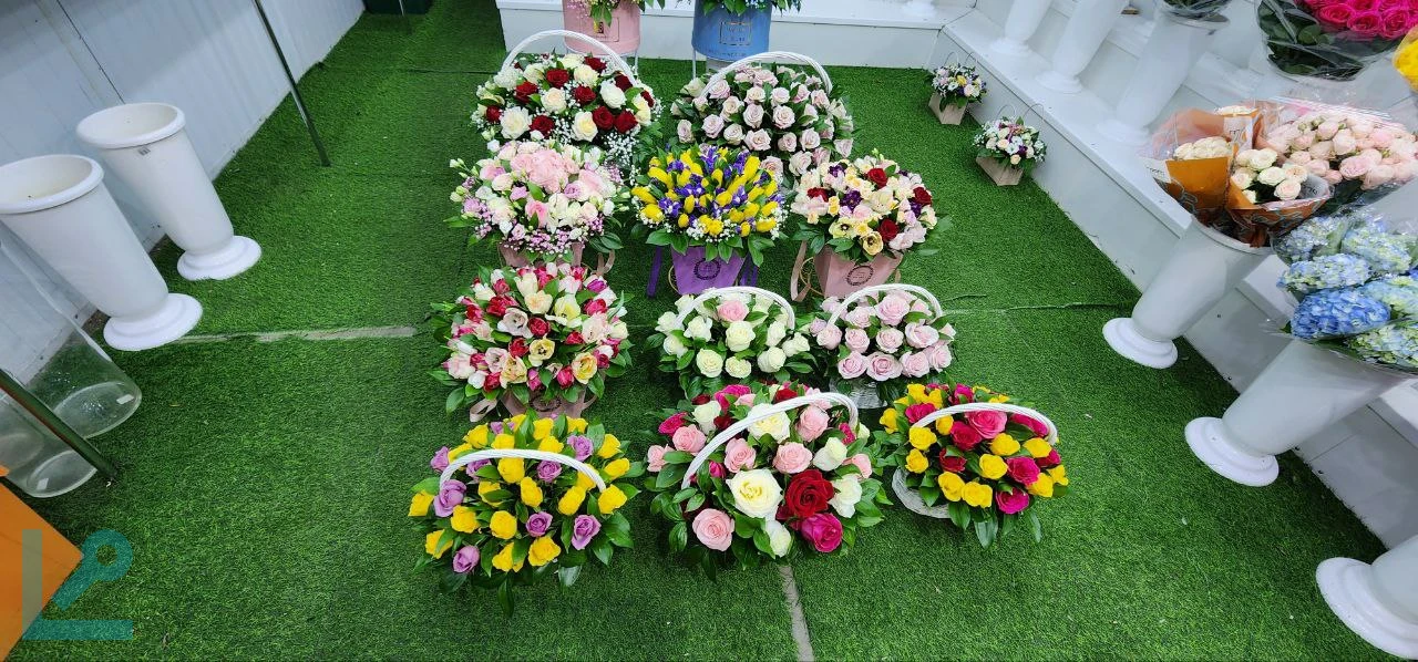 Корзины цветов